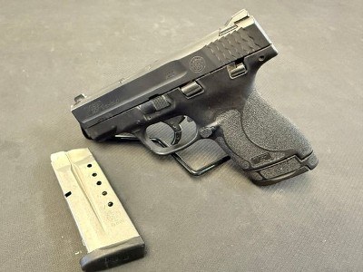 SMITH & WESSON M&P Shield M2.0 9MM LUGER (9x19 PARA) - Image 1 of 8