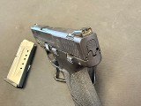 SMITH & WESSON M&P Shield M2.0 9MM LUGER (9x19 PARA) - Image 4 of 8
