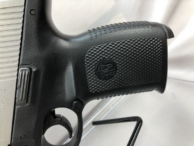 SMITH & WESSON SW40VE .40 S&W - Image 7 of 14