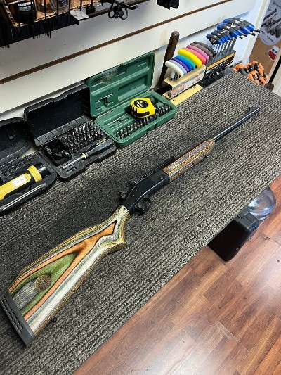 NEW ENGLAND FIREARMS CO. Handi rifle Uktra Varmint.223 REM