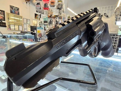 SMITH & WESSON 327 TRR8 PERFORMANCE CENTER .357 MAG - Image 2 of 4