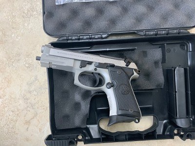 BERETTA 92FS COMPACT 9MM LUGER (9x19 PARA) - Image 6 of 9