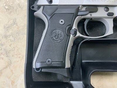 BERETTA 92FS COMPACT 9MM LUGER (9x19 PARA) - Image 2 of 9