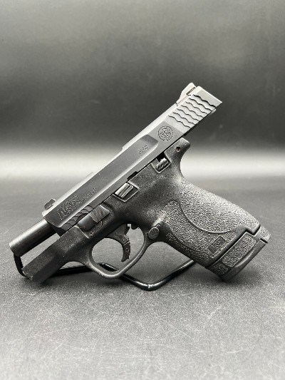 SMITH & WESSON M&P9 SHIELD M2.0 9MM LUGER (9X19 PARA) - Image 4 of 8