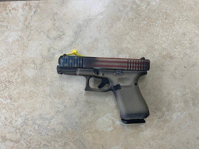 GLOCK GLOCK G19 Gen 5 9MM LUGER (9x19 PARA) - Image 1 of 8