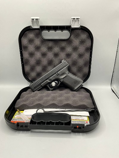GLOCK 44 .22LR/.22MAG - Image 1 of 8