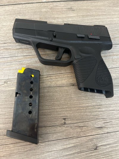 TAURUS 709 SLIM FS 9MM LUGER (9x19 PARA) - Image 1 of 8