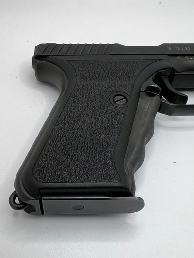 HECKLER & KOCH P7 M8 9MM LUGER (9x19 PARA) - Image 4 of 8