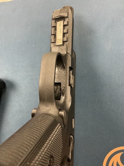 FN FNX-45 .45 ACP - Image 12 of 17