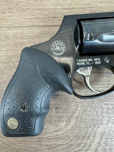 TAURUS MODEL 85 ULTRA-LITE .38 SPL - Image 6 of 10