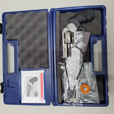 COLT KING COBRA HAMMERLESS DAO FACTORY BLEM .357 MAG - Image 3 of 3