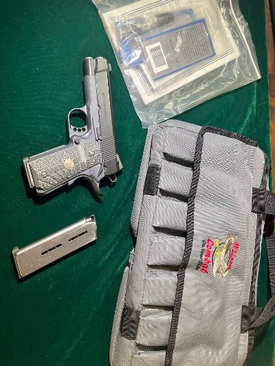 WILSON COMBAT CQB .45 ACP - Image 1 of 9