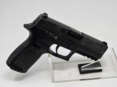 SIG SAUER P320 Compact 9MM LUGER (9x19 PARA) - Image 1 of 2