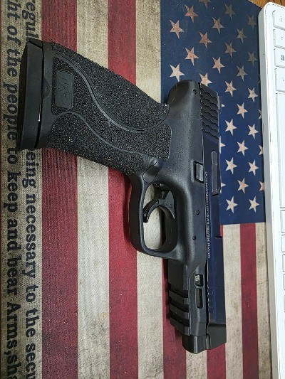 SMITH & WESSON M&P 45 M2.0 .45 ACP - Image 1 of 8