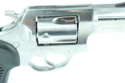RUGER SP101 05783 .38 SPL - Image 9 of 18