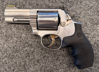 SMITH & WESSON MODEL 686-6 PLUS .357 MAG - Image 5 of 5