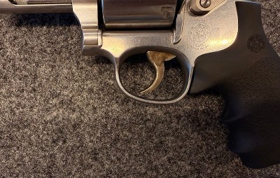 SMITH & WESSON MODEL 686-6 PLUS .357 MAG - Image 3 of 5