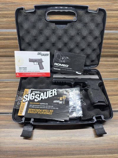 SIG SAUER P320 9MM LUGER (9x19 PARA) - Image 1 of 7
