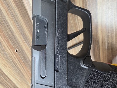 SIG SAUER P365 X Macro 9MM LUGER (9x19 PARA) - Image 7 of 7