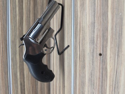 SMITH & WESSON 60 .357 MAG - Image 8 of 13