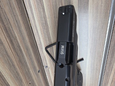 SMITH & WESSON M&P 9 Shield9MM LUGER (9x19 PARA) - Image 5 of 8