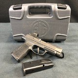 SIG SAUER P365 XL 9MM LUGER (9x19 PARA) - Image 1 of 5