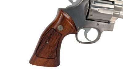SMITH & WESSON 686-3 .357 MAG - Image 7 of 20
