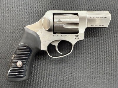 RUGER SP101 (DOUBLE ACTION ONLY) .357 MAG - Image 1 of 6