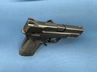 SMITH & WESSON M&P380 SHIELD EZ MANUAL THUMB SAFETY .380 ACP - Image 5 of 6
