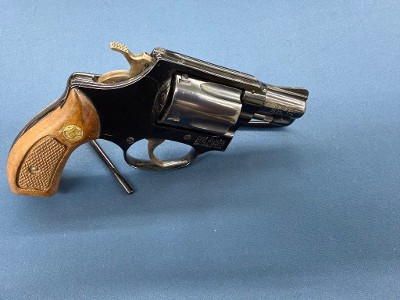 SMITH & WESSON 37 .38 SPL - Image 5 of 6