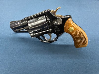 SMITH & WESSON 37 .38 SPL - Image 4 of 6
