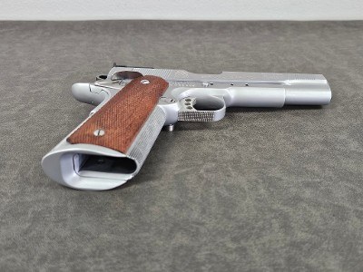 SPRINGFIELD ARMORY 1911-A1 Custom.45 ACP - Image 8 of 25
