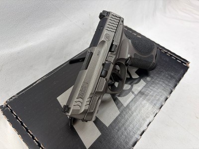 SMITH & WESSON M&P9 M2.0 METAL COMPACT 9MM LUGER (9x19 PARA) - Image 2 of 7