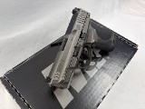 SMITH & WESSON M&P9 M2.0 METAL COMPACT 9MM LUGER (9x19 PARA) - Image 2 of 7