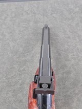 BROWNING Medalist .22 LR - Image 14 of 25