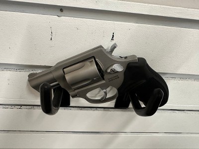 TAURUS 605 .38 SPECIAL/.357 MAGNUM - Image 3 of 6