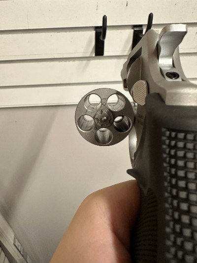 TAURUS 605 .38 SPECIAL/.357 MAGNUM - Image 5 of 6