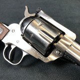 RUGER NEW MODEL BLACKHAWK - STAINLESS .357 MAG - Image 8 of 9