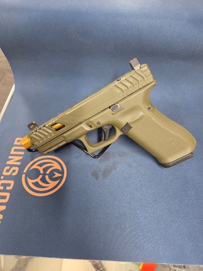 Glock Custom G45 Gen5 9MM LUGER (9X19 PARA) - Image 2 of 2