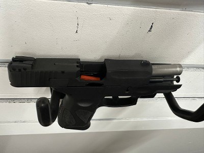 TAURUS G2C .40 S&W - Image 6 of 10