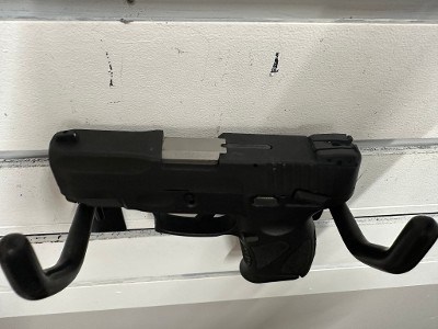 TAURUS G2C .40 S&W - Image 4 of 10