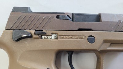 SIG SAUER P320 M18 9MM LUGER (9x19 PARA) - Image 7 of 8