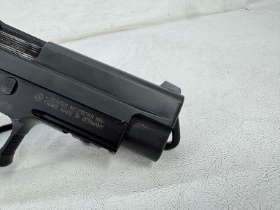SIG SAUER P220 .45 AUTO RIM - Image 7 of 18