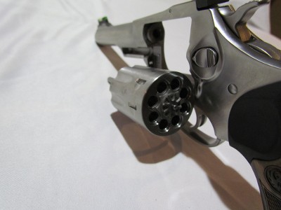 RUGER SP101 .22 LR - Image 4 of 6