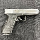GLOCK 22.40 S&W - Image 6 of 18