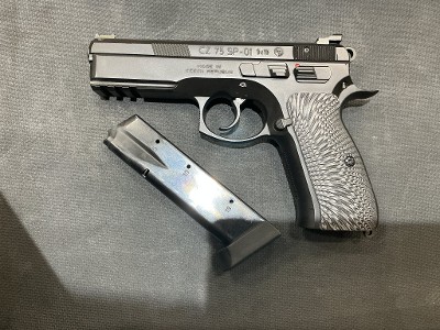 CZ 75 SP-01 9MM LUGER (9x19 PARA) - Image 1 of 4