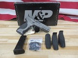 SMITH & WESSON M&P9 M2.0 METAL OR 9MM LUGER (9X19 PARA) - Image 1 of 6
