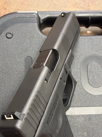 GLOCK G22 GEN 4 .40 S&W - Image 5 of 6