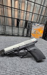 SMITH & WESSON sr9 9MM LUGER (9x19 PARA) - Image 4 of 6