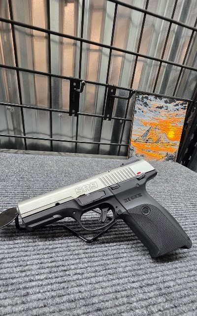 SMITH & WESSON sr9 9MM LUGER (9x19 PARA) - Image 4 of 6